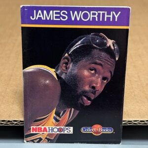 1990 Vintage NBA Hoops Collect A Books James Worthy Los Angeles Lakers NBA Card
